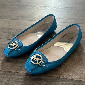 Michael Michael Kors blue flats size 9 women’s